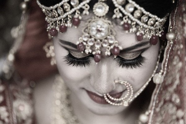 Trending Matha Patti designs for the Indian Bride